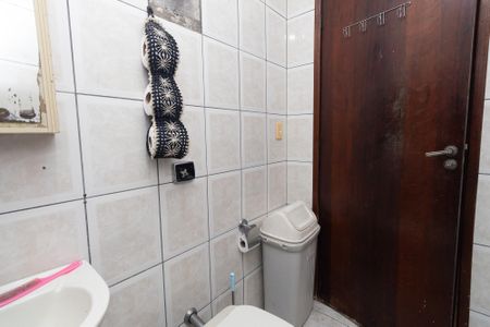 Casa à venda com 85m², 2 quartos e 1 vagaBanheiro