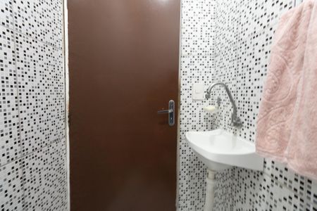 Casa à venda com 85m², 2 quartos e 1 vagaLavabo