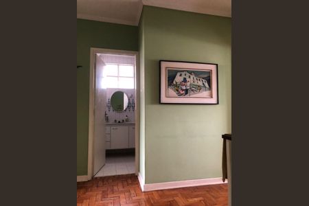 Casa à venda com 153m², 3 quartos e 2 vagas Casa à venda com 153m², 3 quartos e 2 vagasBanheiro