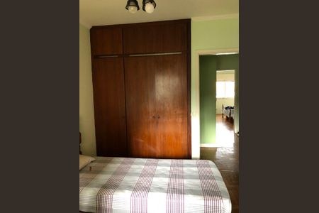 Casa à venda com 153m², 3 quartos e 2 vagas Casa à venda com 153m², 3 quartos e 2 vagasQuarto