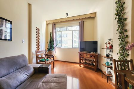 Apartamento para alugar com 82m², 2 quartos e sem vaga Apartamento para alugar com 82m², 2 quartos e sem vagaSala
