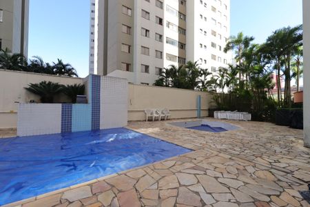 Apartamento para alugar com 88m², 3 quartos e 2 vagasÁrea Comum - Piscina