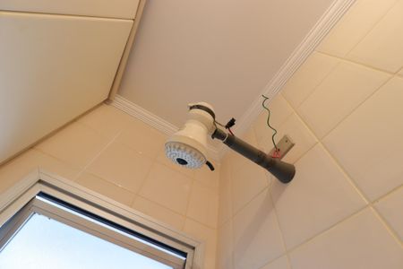 Apartamento para alugar com 88m², 3 quartos e 2 vagasBanheiro de Serviço - Chuveiro