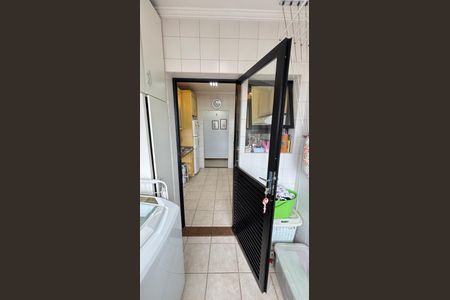 Apartamento à venda com 98m², 2 quartos e 2 vagasÁrea de Serviço