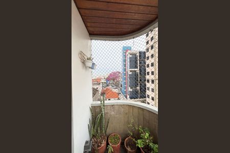Apartamento à venda com 98m², 2 quartos e 2 vagasSuite Varanda