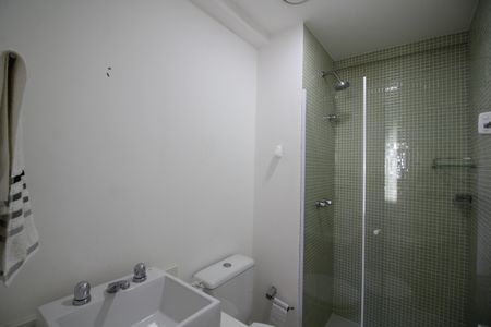 Apartamento à venda com 64m², 2 quartos e 1 vagaBanheiro Social