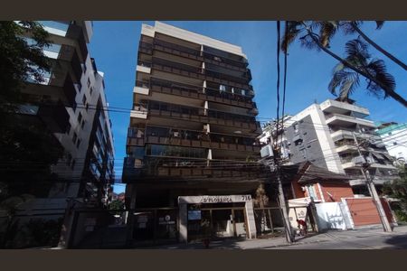 Apartamento à venda com 64m², 2 quartos e 1 vagaFachada