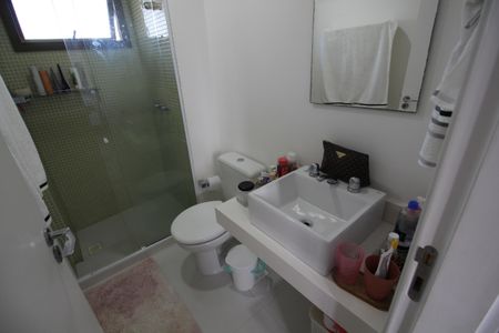 Apartamento à venda com 64m², 2 quartos e 1 vagaQuarto 2 - Banheiro