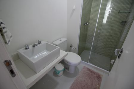 Apartamento à venda com 64m², 2 quartos e 1 vagaBanheiro Social