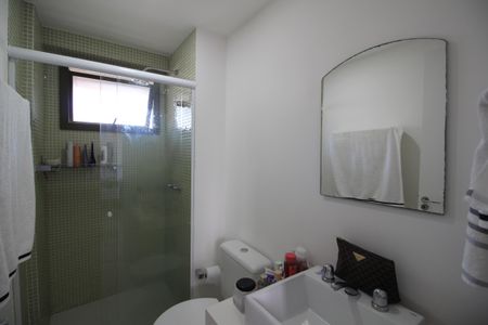 Apartamento à venda com 64m², 2 quartos e 1 vagaQuarto 2 - Banheiro