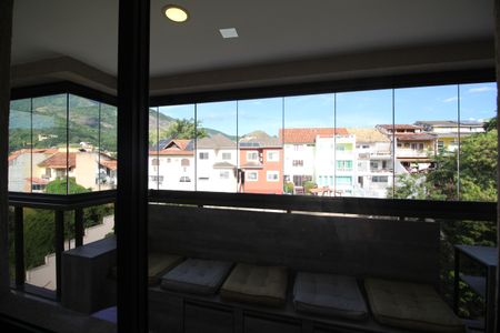 Apartamento à venda com 64m², 2 quartos e 1 vagaQuarto 1 - Vista