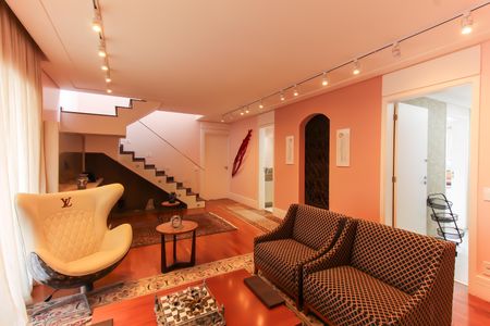 Apartamento à venda com 265m², 4 quartos e 3 vagas Apartamento à venda com 265m², 4 quartos e 3 vagasSala