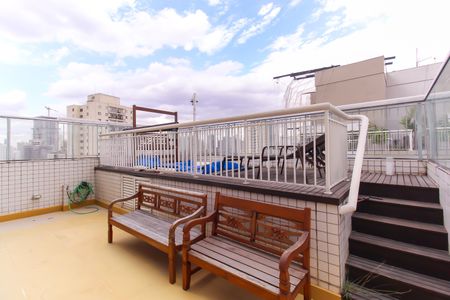 Apartamento à venda com 265m², 4 quartos e 3 vagas Apartamento à venda com 265m², 4 quartos e 3 vagasÁrea externa