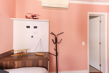 Apartamento à venda com 265m², 4 quartos e 3 vagas Apartamento à venda com 265m², 4 quartos e 3 vagas Suíte