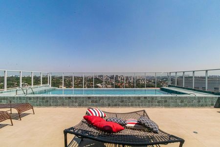 Studio para alugar com 25m², 1 quarto e sem vaga Studio para alugar com 25m², 1 quarto e sem vagaÁrea comum - Piscina