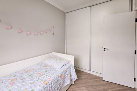 Casa à venda com 250m², 4 quartos e 2 vagas Casa à venda com 250m², 4 quartos e 2 vagasSuíte 2