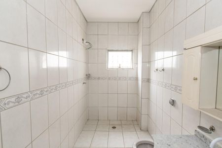 Casa para alugar com 150m², 3 quartos e 2 vagasBanheiro