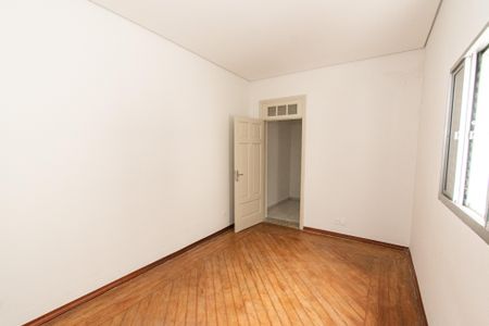 Casa para alugar com 150m², 3 quartos e 2 vagasSuíte