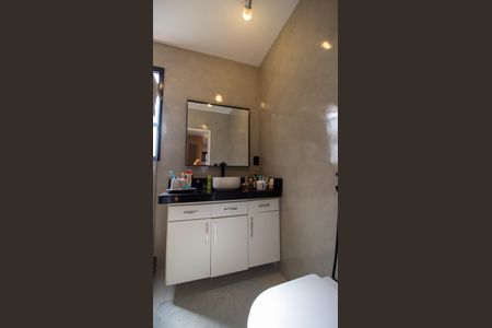 Apartamento à venda com 190m², 3 quartos e 2 vagasBanheiro da Suíte