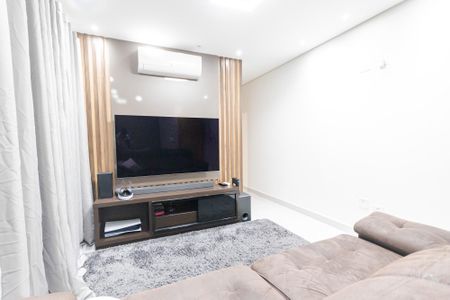 Apartamento à venda com 115m², 2 quartos e 2 vagas Apartamento à venda com 115m², 2 quartos e 2 vagasSala