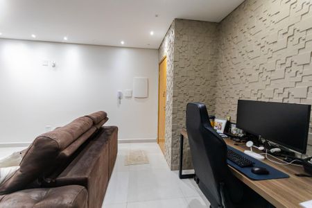 Apartamento à venda com 115m², 2 quartos e 2 vagas Apartamento à venda com 115m², 2 quartos e 2 vagasEscritório