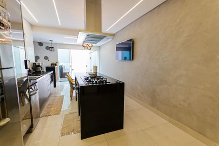 Apartamento à venda com 115m², 2 quartos e 2 vagas Apartamento à venda com 115m², 2 quartos e 2 vagasCozinha