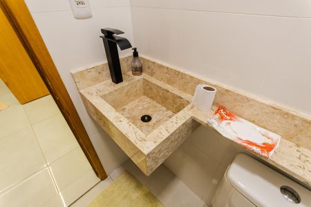 Apartamento à venda com 115m², 2 quartos e 2 vagas Apartamento à venda com 115m², 2 quartos e 2 vagasLavabo