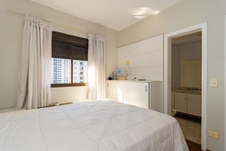 Apartamento à venda com 272m², 4 quartos e 3 vagasSuíte 3