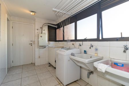 Apartamento à venda com 272m², 4 quartos e 3 vagasÁrea de Serviço