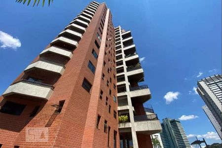 Apartamento à venda com 272m², 4 quartos e 3 vagasFachada