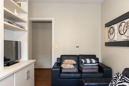 Apartamento à venda com 272m², 4 quartos e 3 vagasEscritório