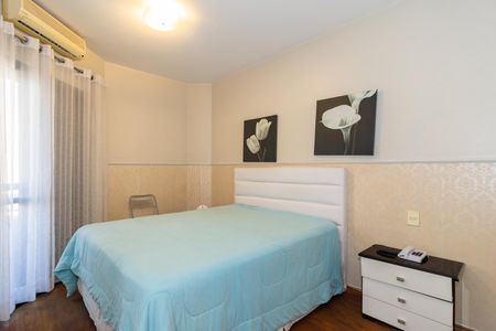 Apartamento à venda com 272m², 4 quartos e 3 vagasSuíte 1