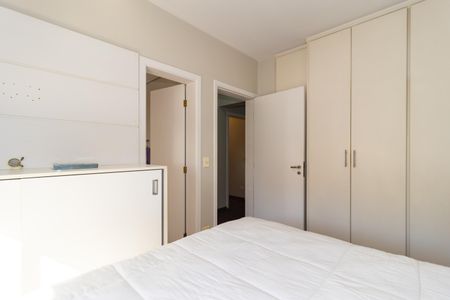 Apartamento à venda com 272m², 4 quartos e 3 vagasSuíte 3