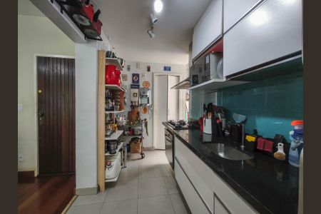 Apartamento à venda com 86m², 3 quartos e 1 vagaCozinha