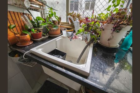 Apartamento à venda com 86m², 3 quartos e 1 vagaÁrea de Serviço