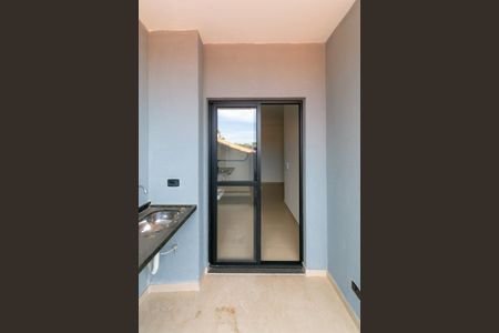 Apartamento à venda com 49m², 2 quartos e 1 vaga Apartamento à venda com 49m², 2 quartos e 1 vagaVaranda