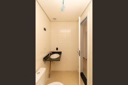 Apartamento à venda com 49m², 2 quartos e 1 vaga Apartamento à venda com 49m², 2 quartos e 1 vagaBanheiro