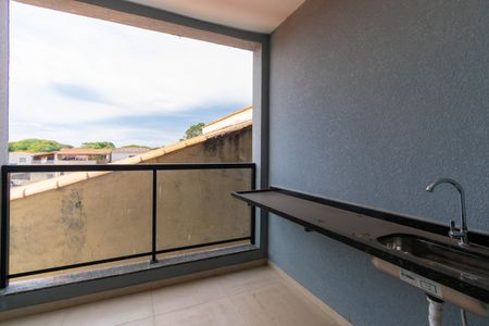 Apartamento à venda com 49m², 2 quartos e 1 vaga Apartamento à venda com 49m², 2 quartos e 1 vagaVaranda