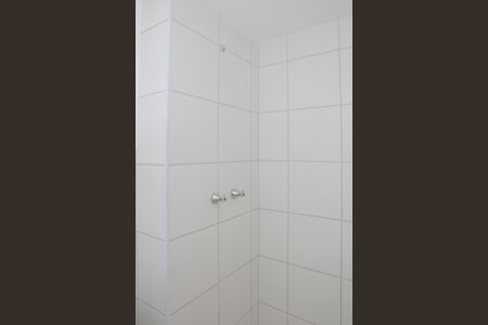 Apartamento à venda com 43m², 2 quartos e sem vaga Apartamento à venda com 43m², 2 quartos e sem vagaBanheiro Social