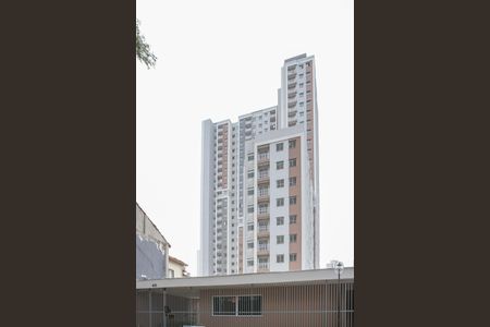 Apartamento à venda com 43m², 2 quartos e sem vaga Apartamento à venda com 43m², 2 quartos e sem vagaFachada