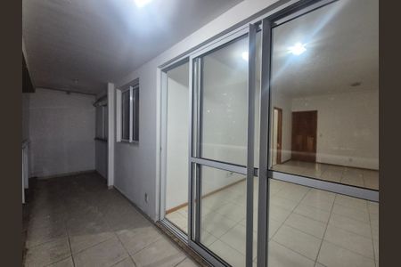 Apartamento à venda com 110m², 4 quartos e 1 vagaVaranda