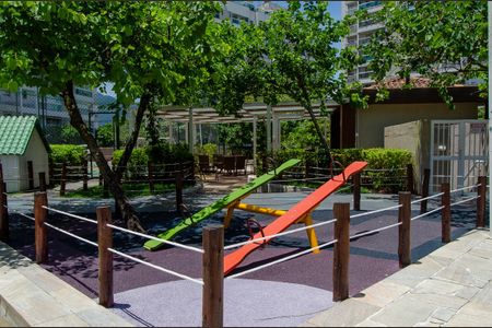 Apartamento à venda com 110m², 4 quartos e 1 vagaÁrea comum