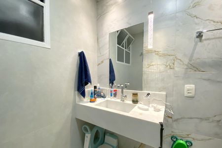 Apartamento à venda com 100m², 3 quartos e 2 vagas Apartamento à venda com 100m², 3 quartos e 2 vagasBanheiro Social