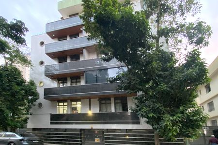 Apartamento à venda com 100m², 3 quartos e 2 vagas Apartamento à venda com 100m², 3 quartos e 2 vagasFachada