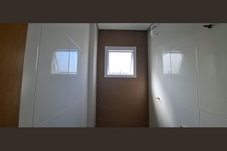 Apartamento à venda com 100m², 2 quartos e 1 vagaBanheiro da Suíte