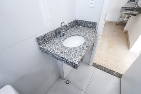 Apartamento à venda com 42m², 2 quartos e sem vagaBanheiro