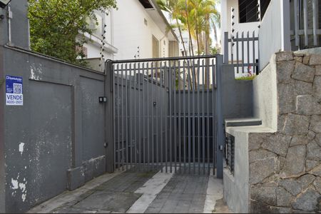 Apartamento para alugar com 72m², 2 quartos e 2 vagasFachada + Plaquinha