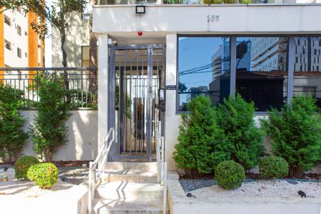 Apartamento à venda com 90m², 1 quarto e 2 vagasFachada 