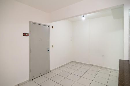 Apartamento para alugar com 20m², 1 quarto e sem vagaSala/Quarto