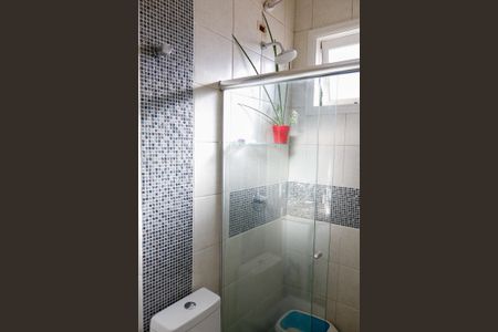 Casa à venda com 444m², 4 quartos e 4 vagas Casa à venda com 444m², 4 quartos e 4 vagasBanheiro da Suíte 1